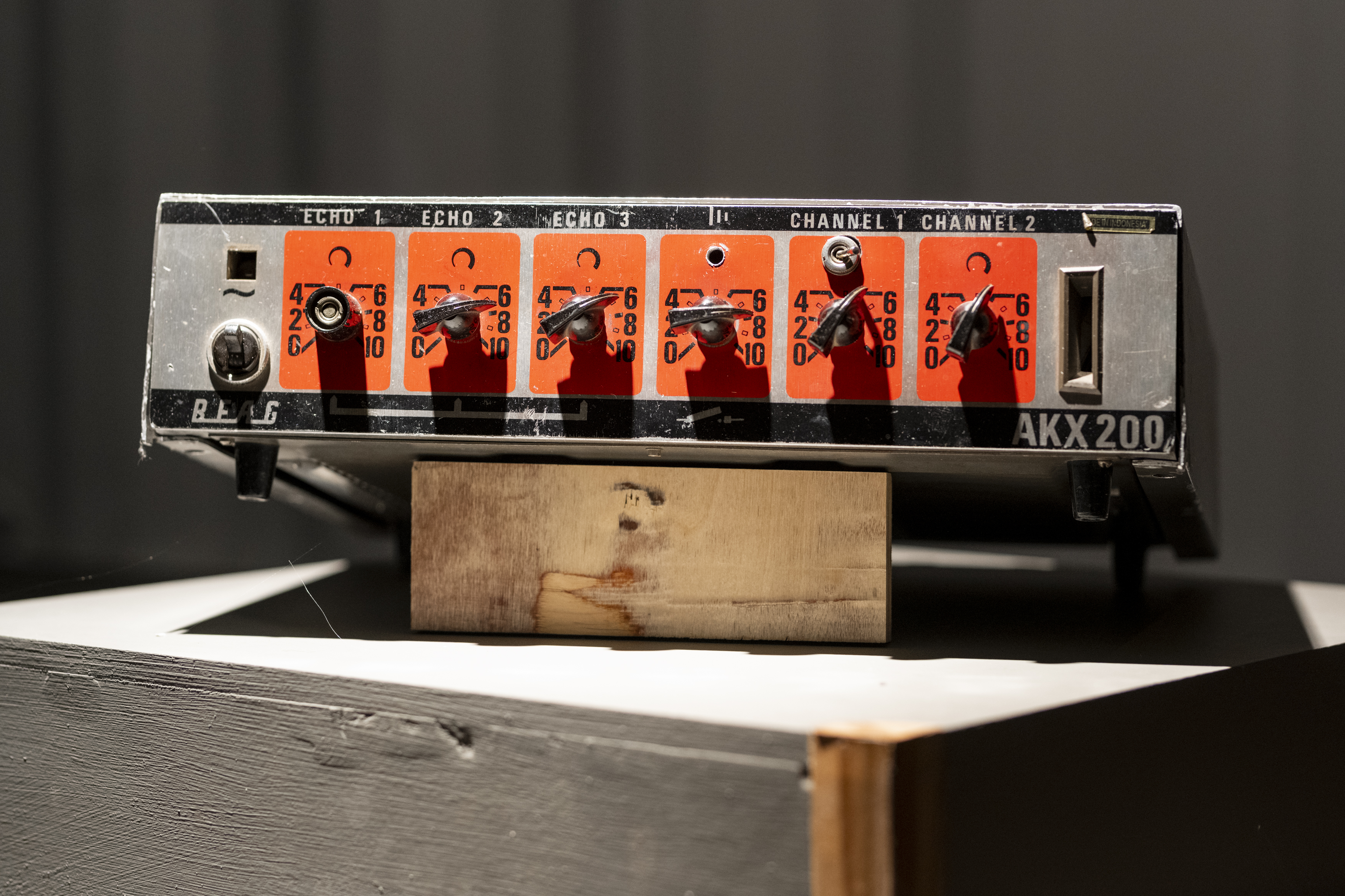 Peen värk näitus - detailvaade